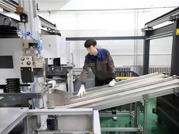 مستقبل اختبار الأسفلت والخرسانة: حلول رقمية وعالية الدقة